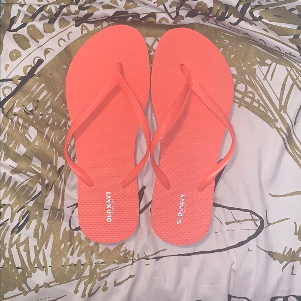 NWOT Old Navy Flip Flops